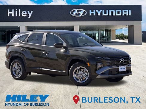 New 2026 Hyundai Tucson SE image 2