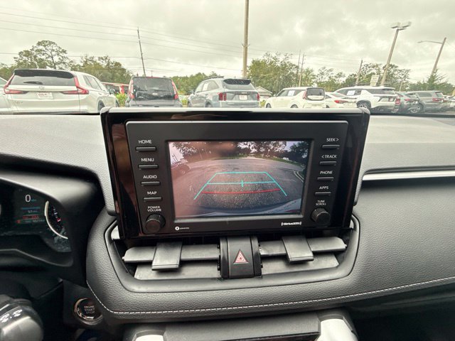 Used 2022 Toyota RAV4 XLE FWD image 15