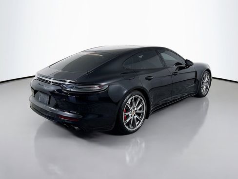 Used 2022 Porsche Panamera GTS AWD/4WD image 9