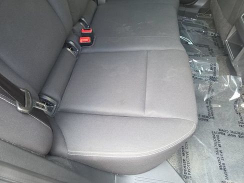 Used 2023 Nissan Rogue S AWD/4WD image 29