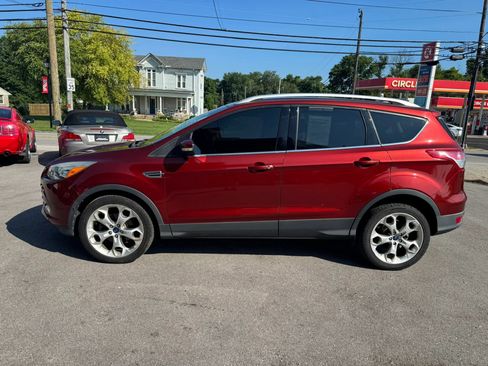 Used 2014 Ford Escape Titanium w/ Equipment Group 401A FWD image 7