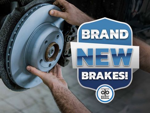 Used 2018 Ford Fusion Titanium image 3