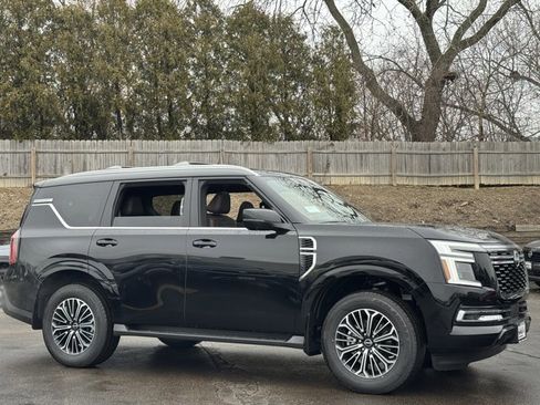 New 2026 Nissan Armada Platinum image 4