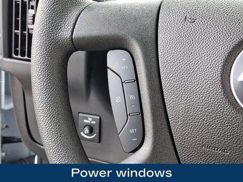 Used 2025 Chevrolet Express 2500 w/ Driver Convenience Package image 7