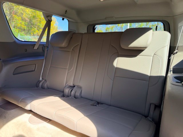 Used 2015 GMC Yukon XL SLT w/ Open Road Package AWD/4WD image 29