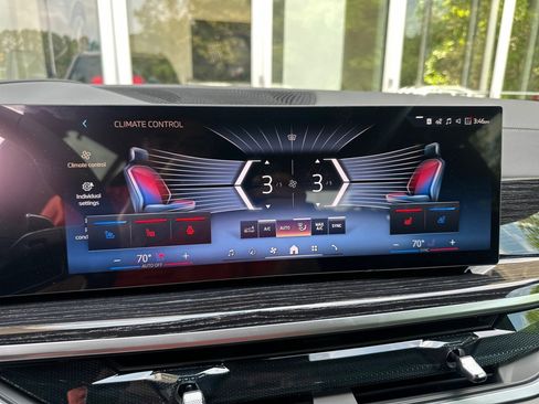 New 2026 BMW X5 sDrive40i w/ Executive Package RWD image 34