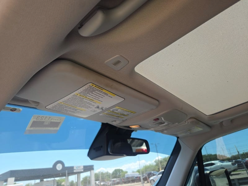 Used 2019 Jeep Renegade Trailhawk AWD/4WD image 5