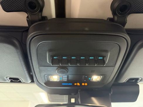 New 2025 Ford Bronco Heritage Edition image 20