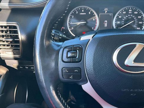 Used 2015 Lexus NX 200t FWD w/ Luxury Package image 18