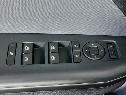 Used 2025 Kia K4 FWD image 15