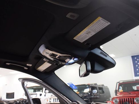 Used 2022 Alfa Romeo Giulia Ti RWD image 30