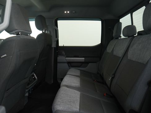 Used 2022 Ford F150 XLT w/ Equipment Group 302A High image 19