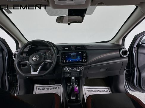 Used 2024 Nissan Versa SR FWD image 12