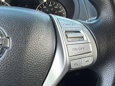 Used 2018 Nissan Altima 2.5 S w/ S Convenience Package image 15