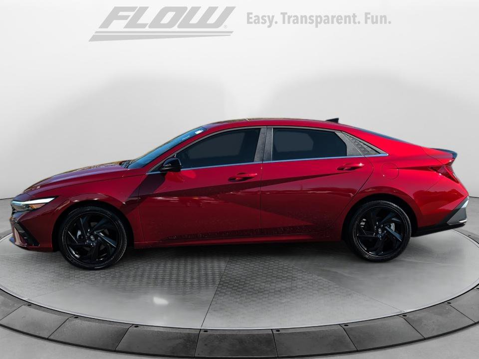 Certified 2026 Hyundai Elantra SEL Sport Premium FWD image 4
