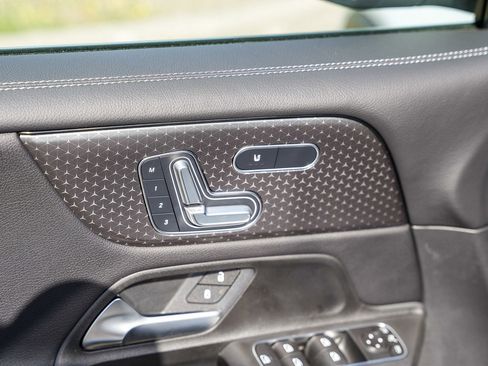Certified 2026 Mercedes-Benz GLB 250 4MATIC image 20