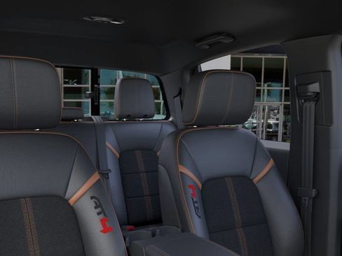 New 2026 GMC Canyon AT4 AWD/4WD image 18