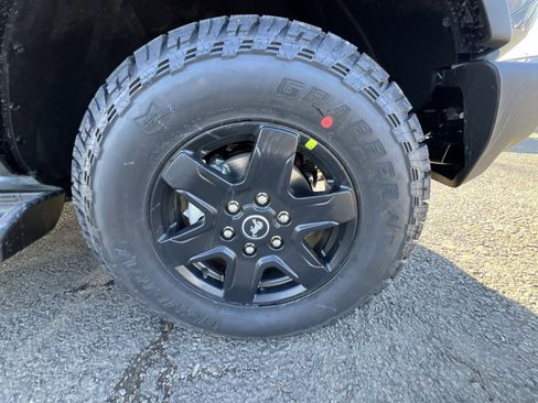 New 2025 Ford Bronco Outer Banks image 12