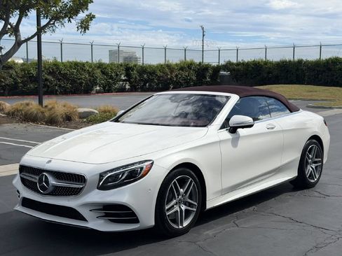 Used 2018 Mercedes-Benz S 560 Cabriolet image 18