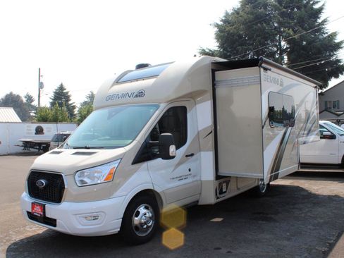 Used 2020 Ford Transit 350 138 Low Roof DRW AWD w/ Motorhome Prep Package image 4