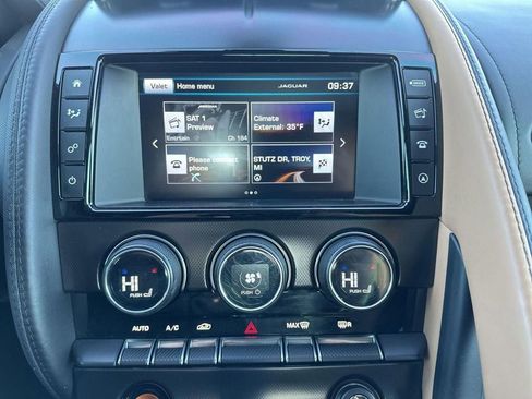 Used 2017 Jaguar F-TYPE S image 26