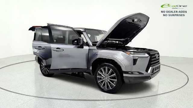 Used 2026 Lexus GX 550 w/ Accessory Package (2T) AWD/4WD image 11
