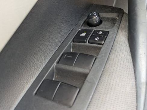 Used 2024 Toyota Corolla LE FWD image 22