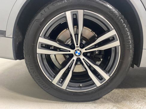 Used 2024 BMW X7 xDrive40i w/ Executive Package image 28