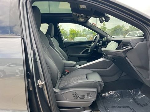 Used 2025 Audi SQ5 Premium Plus w/ Premium Plus Package AWD/4WD image 31