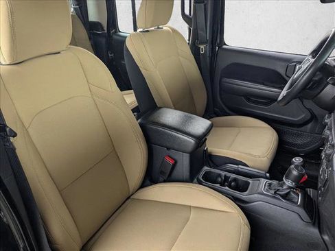 Certified 2023 Jeep Gladiator Sport image 20