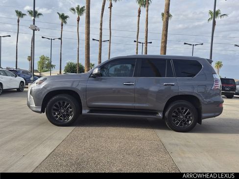 Used 2021 Lexus GX 460 Premium w/ Premium Plus Package AWD/4WD image 3