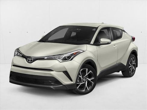 Used 2019 Toyota C-HR XLE FWD image 1
