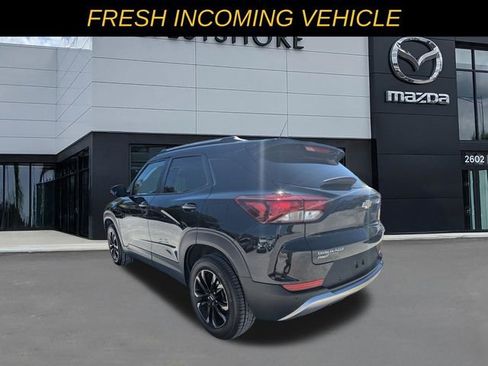 Used 2021 Chevrolet TrailBlazer LT w/ Convenience Package AWD/4WD image 5