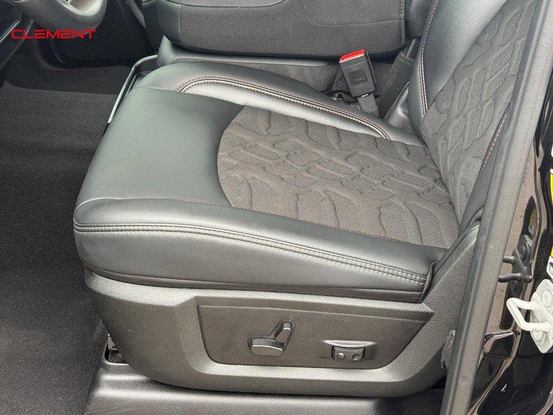 Used 2026 RAM 2500 Rebel AWD/4WD image 21