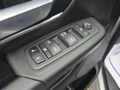 Used 2022 RAM 1500 Big Horn image 17