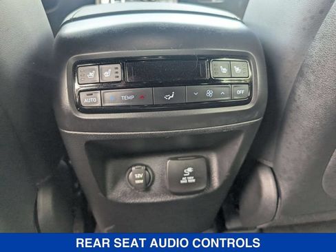 Used 2025 Hyundai Palisade Calligraphy AWD/4WD image 19