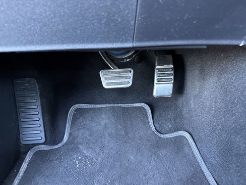 Used 2024 Ford Mustang Premium image 40