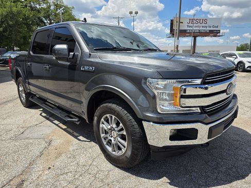 Used 2020 Ford F150 Lariat image 3