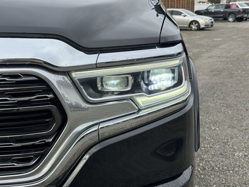 Used 2022 RAM 1500 Limited w/ Body-Colour Bumper Group image 43