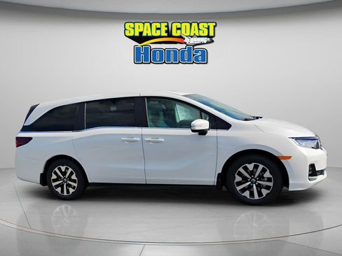 New 2026 Honda Odyssey EX-L image 12
