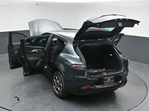 New 2026 Alfa Romeo Tonale w/ Active Assist Package image 59