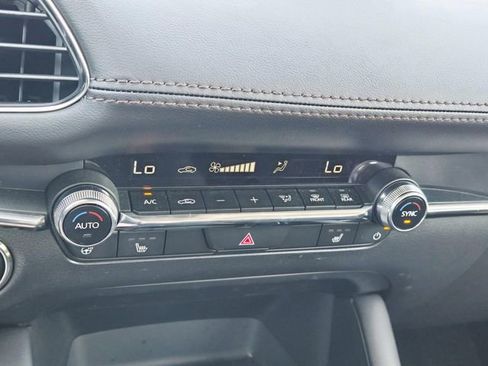 Certified 2025 MAZDA MAZDA3 2.5 Turbo Sedan w/Premium Plus AWD/4WD image 24