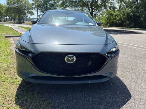 Used 2022 MAZDA MAZDA3 s FWD image 8