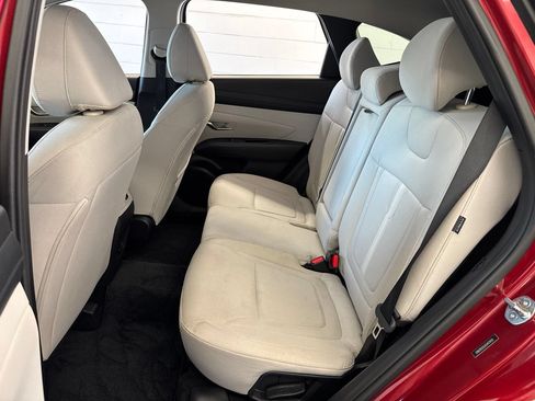 Used 2025 Hyundai Tucson SEL FWD image 37