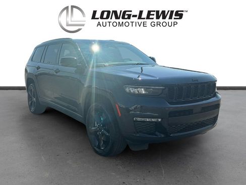 Used 2024 Jeep Grand Cherokee L Limited AWD/4WD image 10