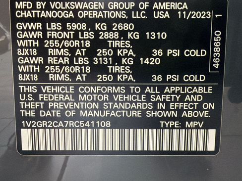 Used 2024 Volkswagen Atlas Peak Edition SEL AWD/4WD image 27