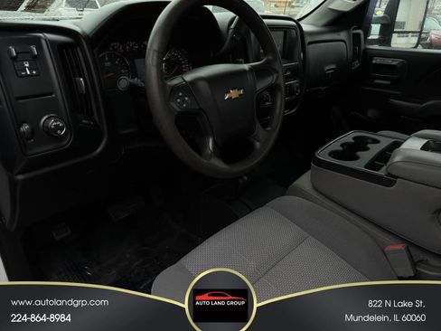 Used 2016 Chevrolet Silverado 2500 W/T w/ Snow Plow Prep Package image 12
