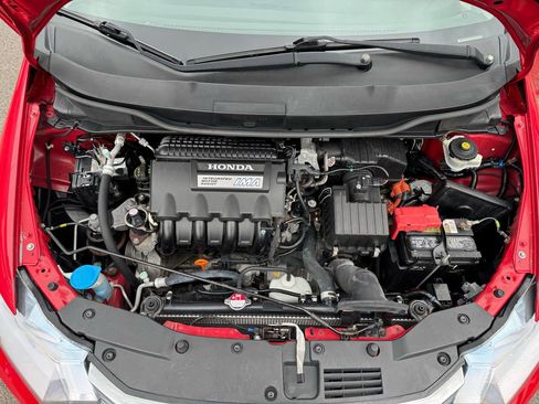 Used 2013 Honda Insight EX image 32