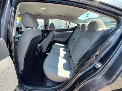 Used 2020 Hyundai Elantra SEL FWD image 26