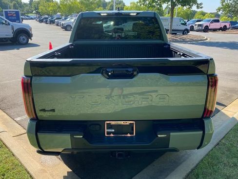Used 2024 Toyota Tundra Platinum AWD/4WD image 32